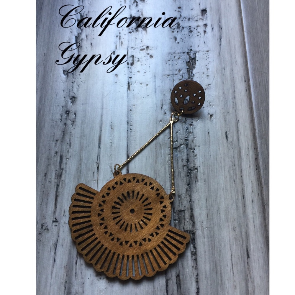 Hippie ethic boho festival wood statement earrings - Picture 4 of 4